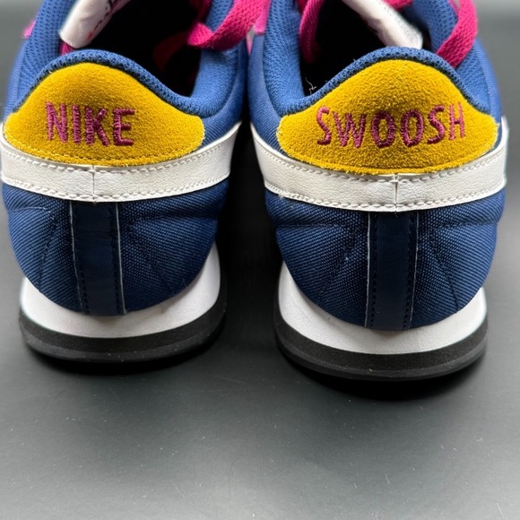 Nike True Berry Size‎ 10 SWOOSH - Picture 7 of 9